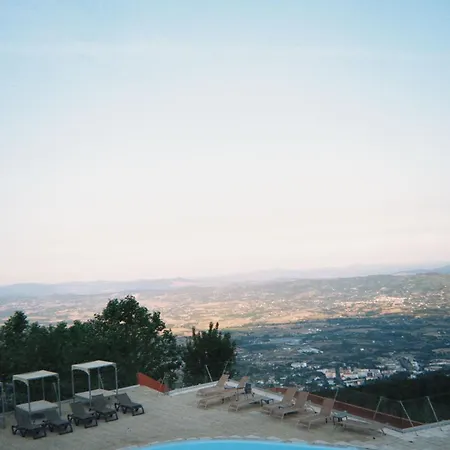 Carqueijais - Serra Da Estrela קוביליה