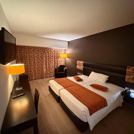 Carqueijais - Serra Da Estrela 4* Covilhã